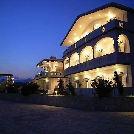 Gogas Palace Aparthotel Ammoudia Luaran gambar
