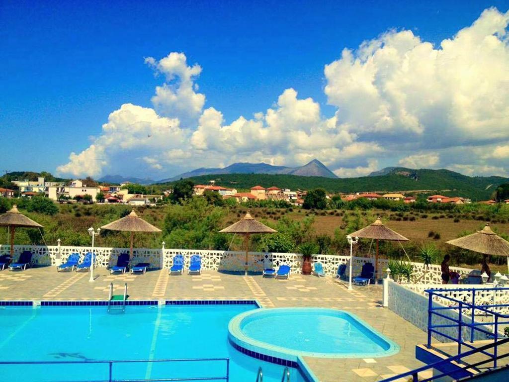 Gogas Palace Aparthotel Ammoudia Luaran gambar