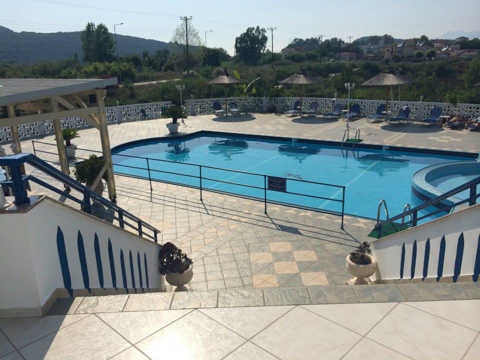 Gogas Palace Aparthotel Ammoudia Luaran gambar